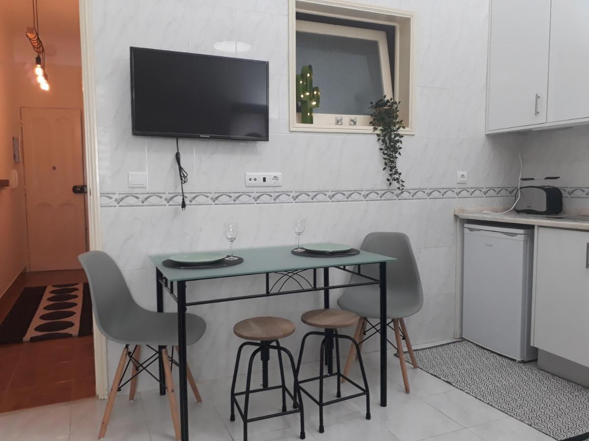 Apartamento Nas Olaias A 5 Minutos Da Faculdade Isel E Ist Lisbon Exterior photo