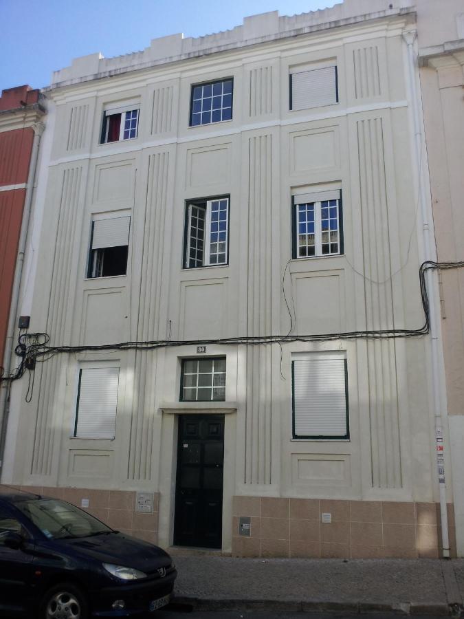 Apartamento Nas Olaias A 5 Minutos Da Faculdade Isel E Ist Lisbon Exterior photo